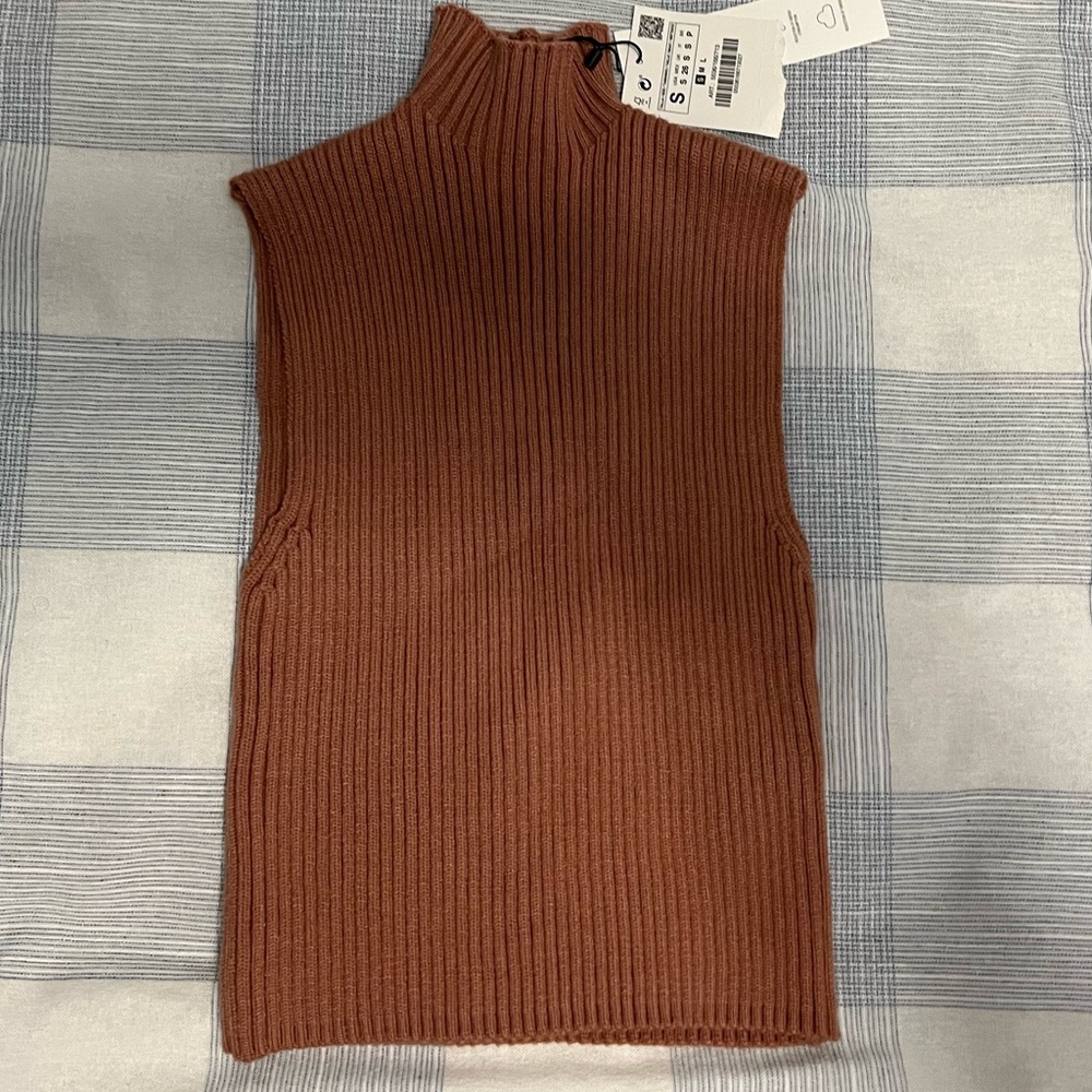 NWT Zara top